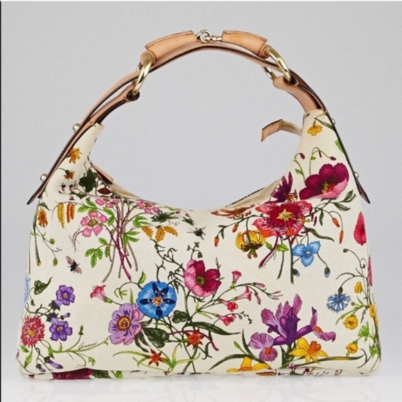 Gucci Handbags - LAST CHANCE! 💯 authentic Gucci floral hobo bag